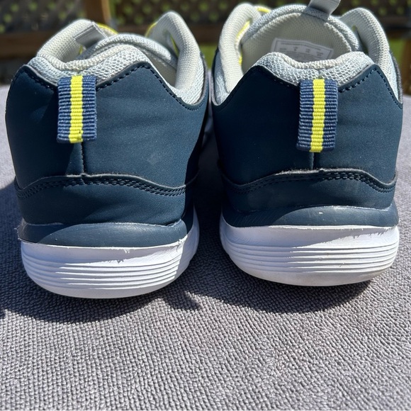 Mountain warehouse Stylish Gray and Blue Athletic Shoes - Picture 5 of 10